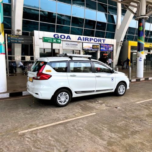 goa airport pickup by ertiga